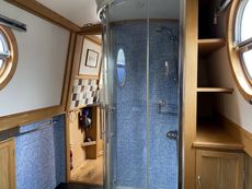 Shower Room Fwrd