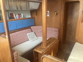 Saloon 2