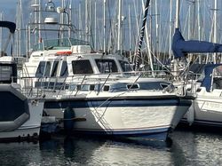 1995 Aquastar Oceanstar 118