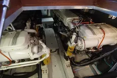 2005 Four Winns Horizon 240