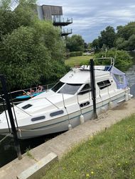 Sealine 305 fly bridge twin Volvo diesel