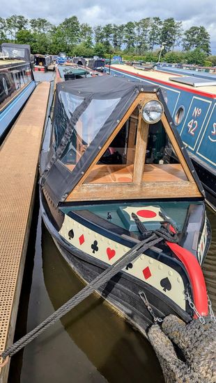 Reynardine - 62ft Traditional Narrowboat 