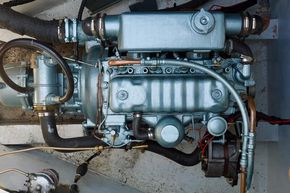 Perkins 4108 engine zoomed