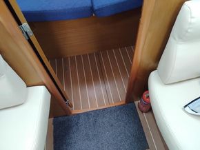 2007 Jeanneau Sun Odyssey 39 DS 28