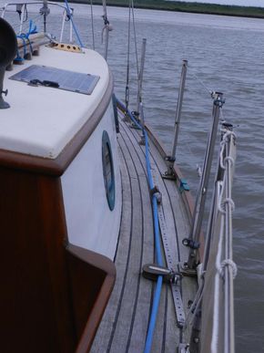 Side deck