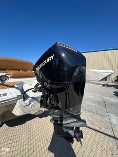 2023 Crownline E235XS