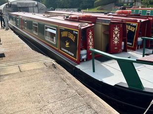 Tawny Eagle - A 66ft 2007 Alvechurch Boat Centre 7 Berth Cruiser Stern
