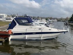 Regal 2760 Commodore