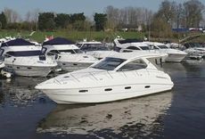 2009 Sealine SC38