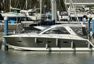 2010 Sealine SC35