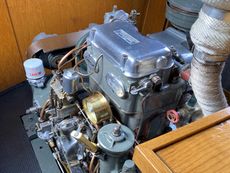 Gardner Diesel 2LW