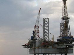 OPERATIONAL 1981 BMC 160 JACK-UP DRILLING RIG AVAILABLE FOR PRIVATE SA