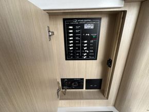 2025 Regal 28 Express - Spring Sale! 18
