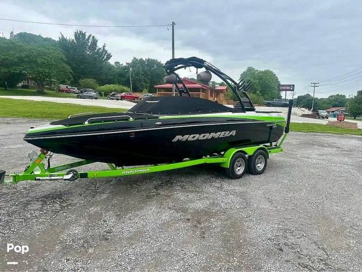 2014 Moomba mobius lsv