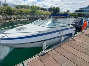 2005 Crownline 220 CCR