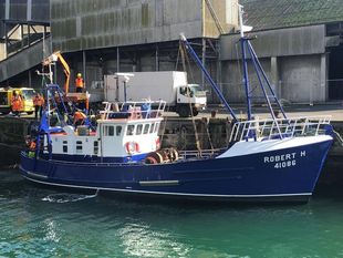 TRAWLER LONG LINER COMMERCIAL FISHING  