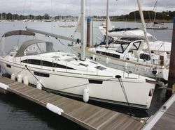 2020 Bavaria Vision 42