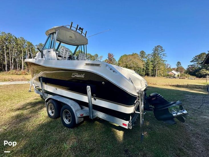 2006 Seaswirl 2600 striper