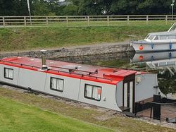 Barge