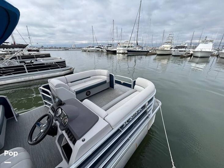 2023 Bimini sweetwater 2286 sb