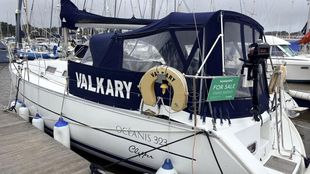 2005 Beneteau Oceanis 323