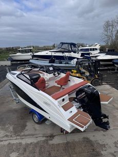 Okiboats Barracuda 585 DC