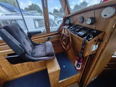 1975 Classic Motor Cruiser 