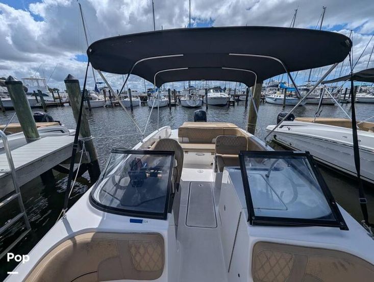 2023 Bayliner vr6