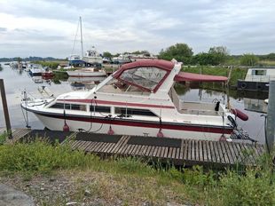Fairline phantom 32ft