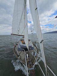 Hartley Tahitian 44ft yacht sailboat
