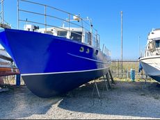 Bruce Robert’s Trawler Yacht 42 - New Venture