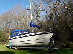 Macgregor 26x Sailboat Trailer. Flash Sail 10% off. Open to offers on.