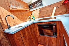 Haines 32 Offshore Galley