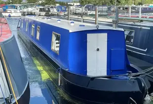 Unknown Narrowboat