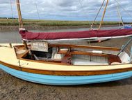 Oyster Clinker Day Sailing boat