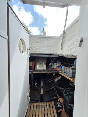storage and workshop Hatch open 