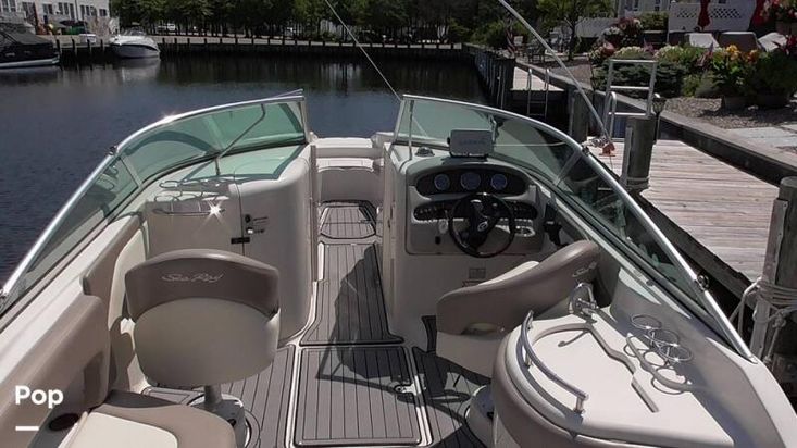 2006 Sea Ray 270 sundeck