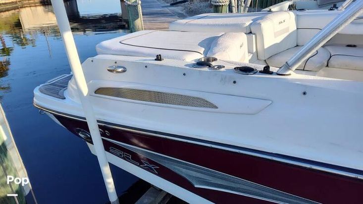 2009 Sea Ray 250 slx