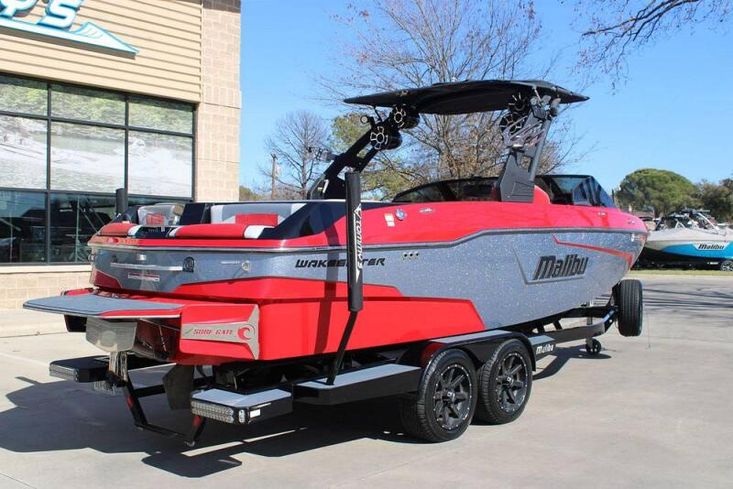 2020 Malibu wakesetter 25 lsv