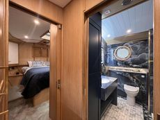 BESPOKE BOAT CO 65ft WIDEBEAM