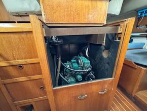 Westerly Fulmar  - Engine Room
