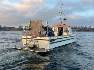 Multipurpose Survey Boat for Charter