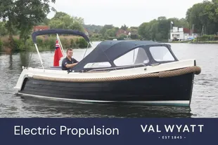 2025 Interboat Intender 700