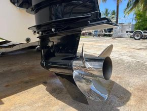 Seaquest 2250  - Propeller