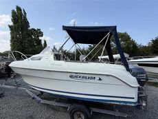2010 Quicksilver 470 Cruiser