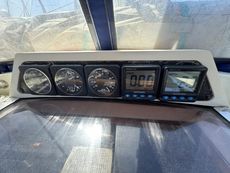 1985 Moody 37