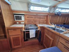 Rustler 42