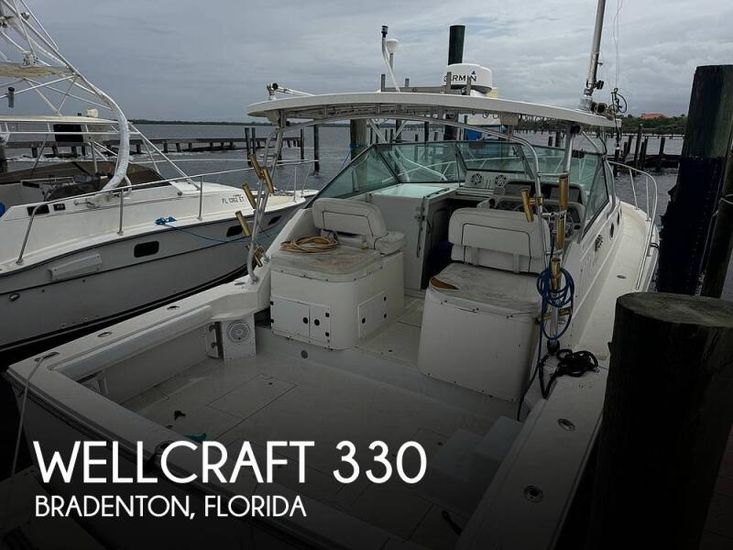 1999 Wellcraft 330 coastal