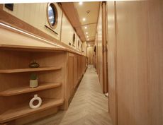 BESPOKE BOAT CO 65ft WIDEBEAM