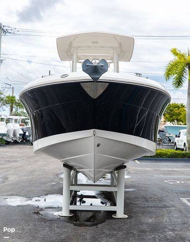 2015 Robalo 242 cc